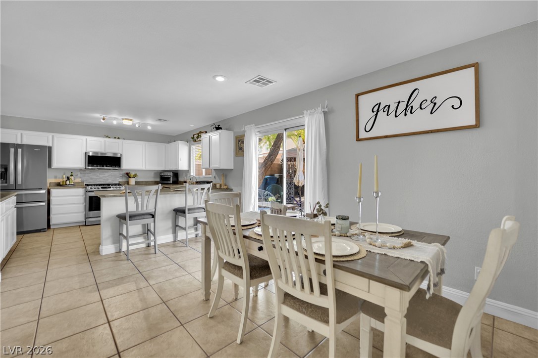 3726 Nestled Oak Avenue