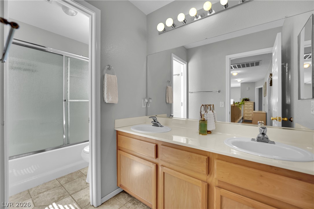 3726 Nestled Oak Avenue