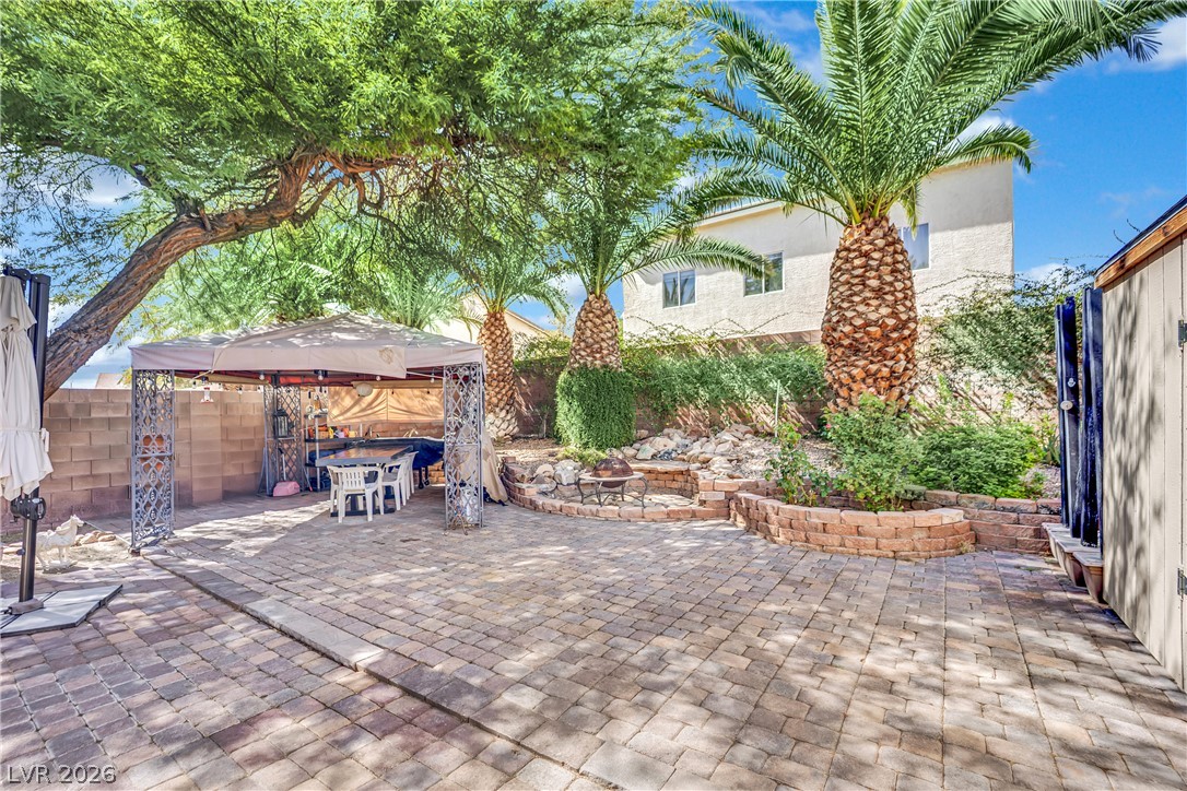 3726 Nestled Oak Avenue
