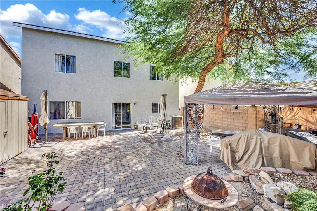 3726 Nestled Oak Avenue