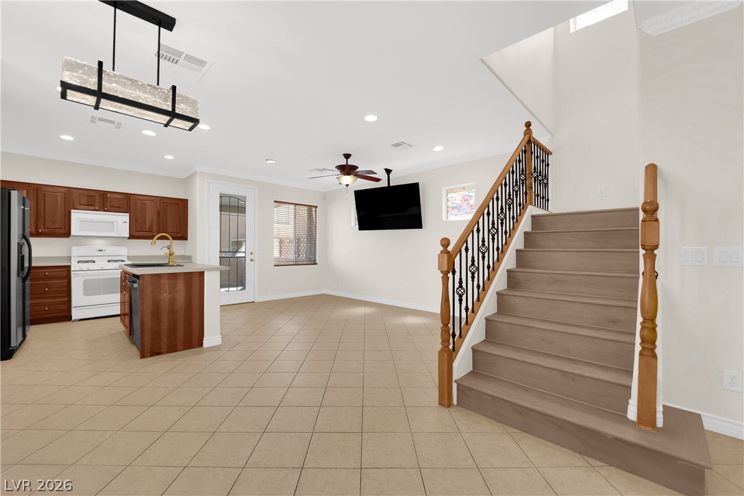 3628 Surfboard Court