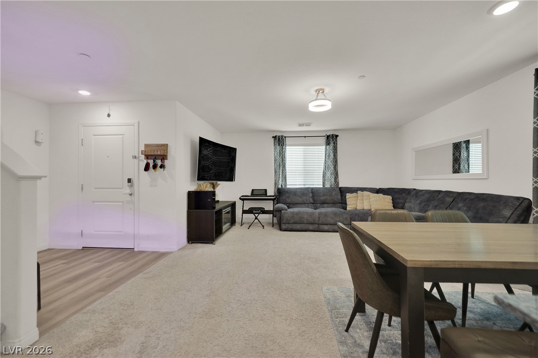 2844 Mariner Turquoise Lane 1