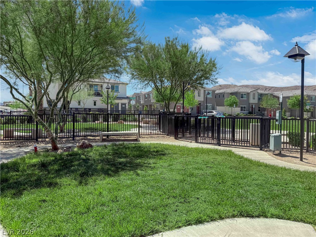 2844 Mariner Turquoise Lane 1