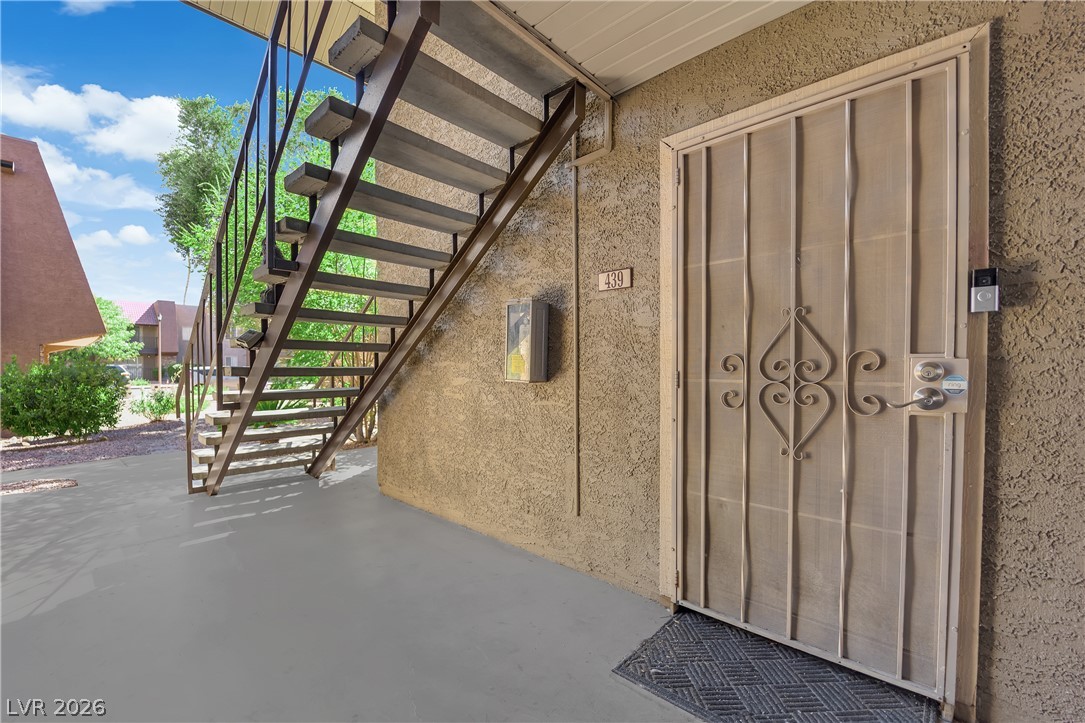 5242 River Glen Drive 439