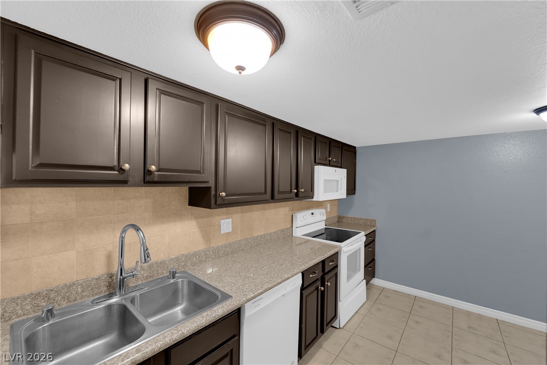 5242 River Glen Drive 439