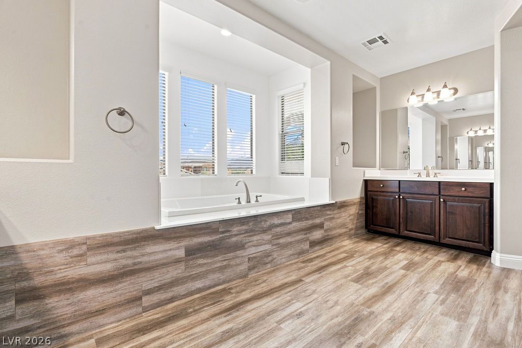1220 Olivia Parkway