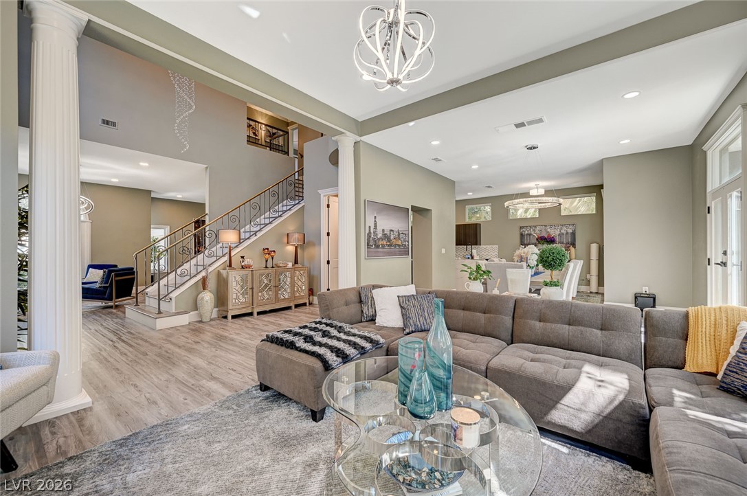 9005 Robinson Ridge Drive