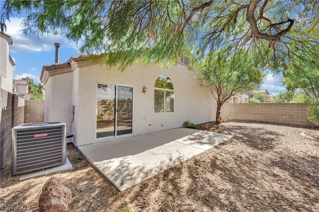 1421 Morning Crescent Street