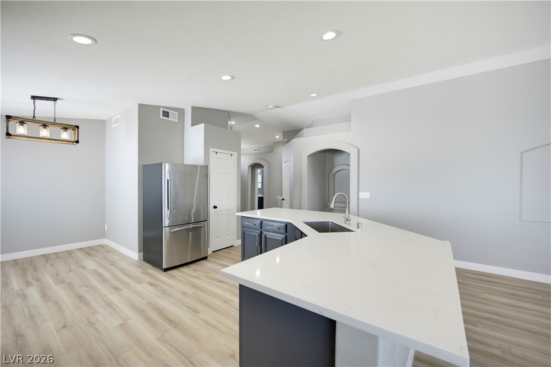 1421 Morning Crescent Street