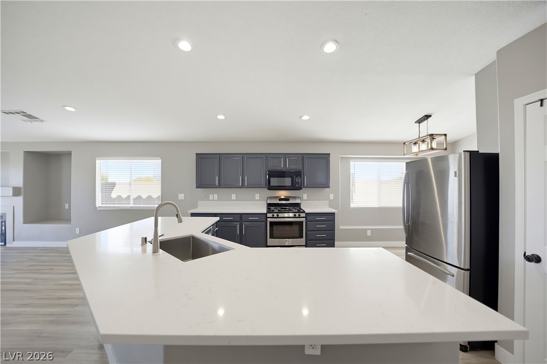 1421 Morning Crescent Street