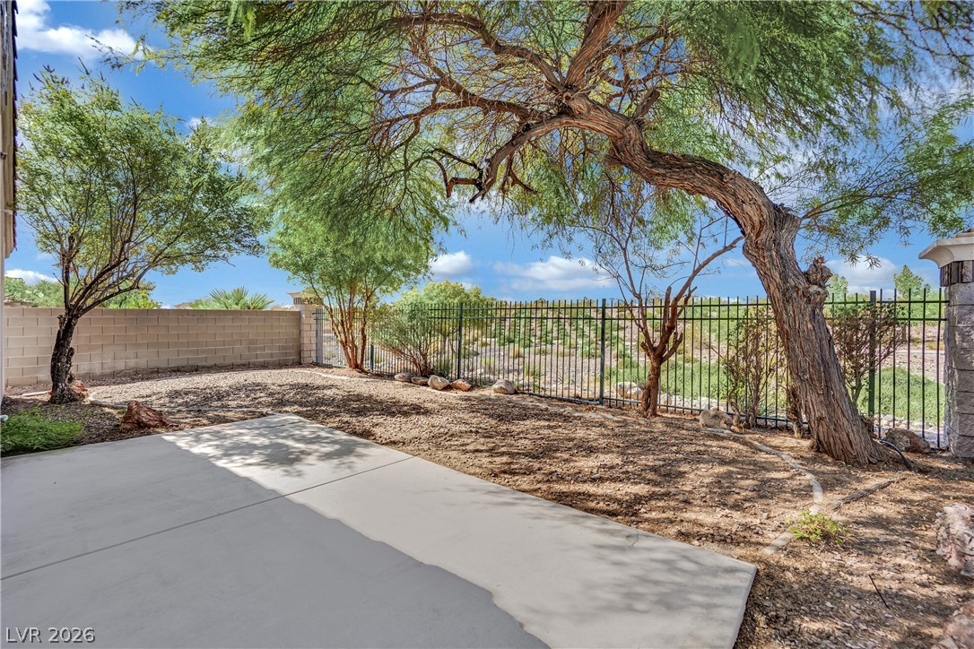 1421 Morning Crescent Street