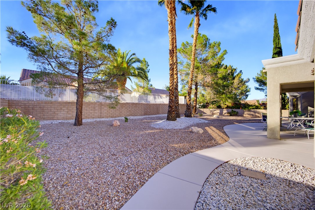 2817 Lotus Hill Drive