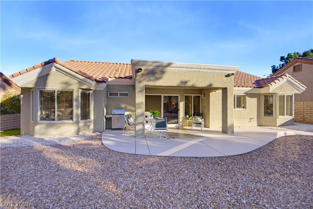 2817 Lotus Hill Drive