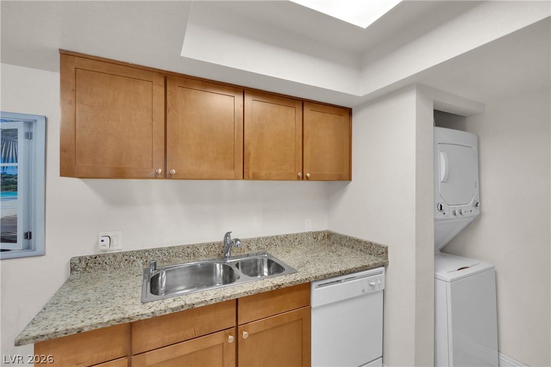4200 South Valley View Boulevard 1095