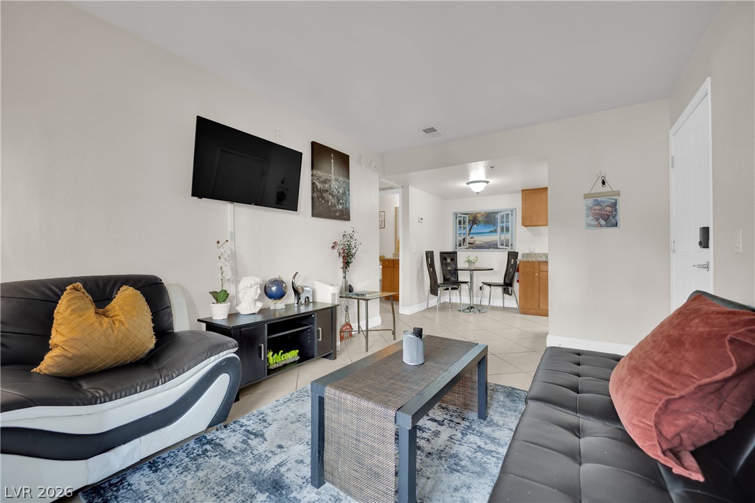 4200 South Valley View Boulevard 1095