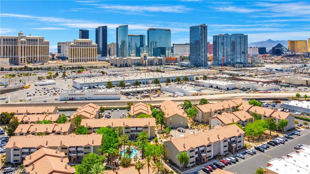 4200 South Valley View Boulevard 1095