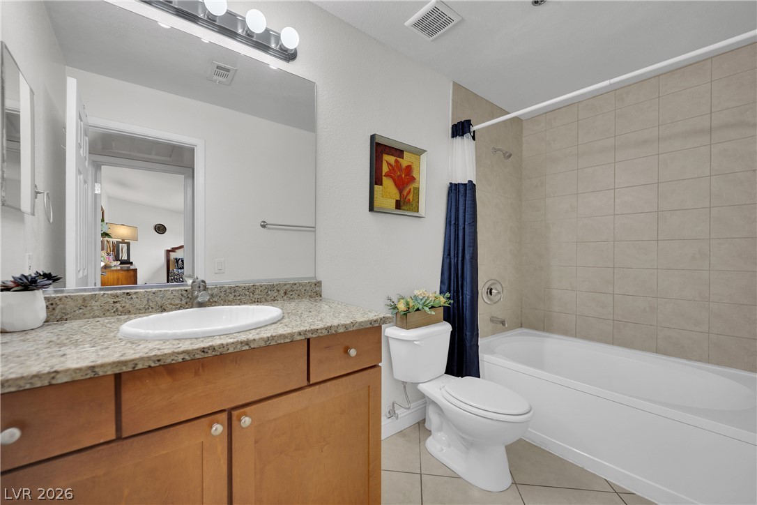 4200 South Valley View Boulevard 3084