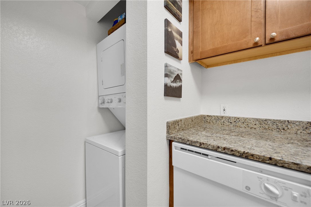 4200 South Valley View Boulevard 3084