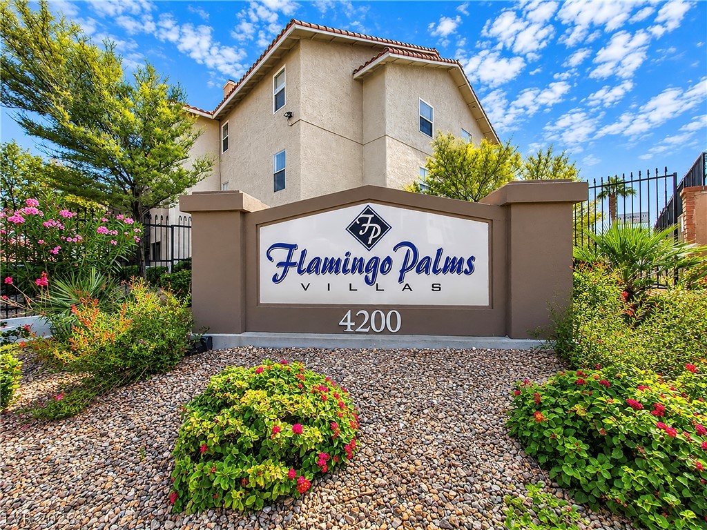 4200 South Valley View Boulevard 3084