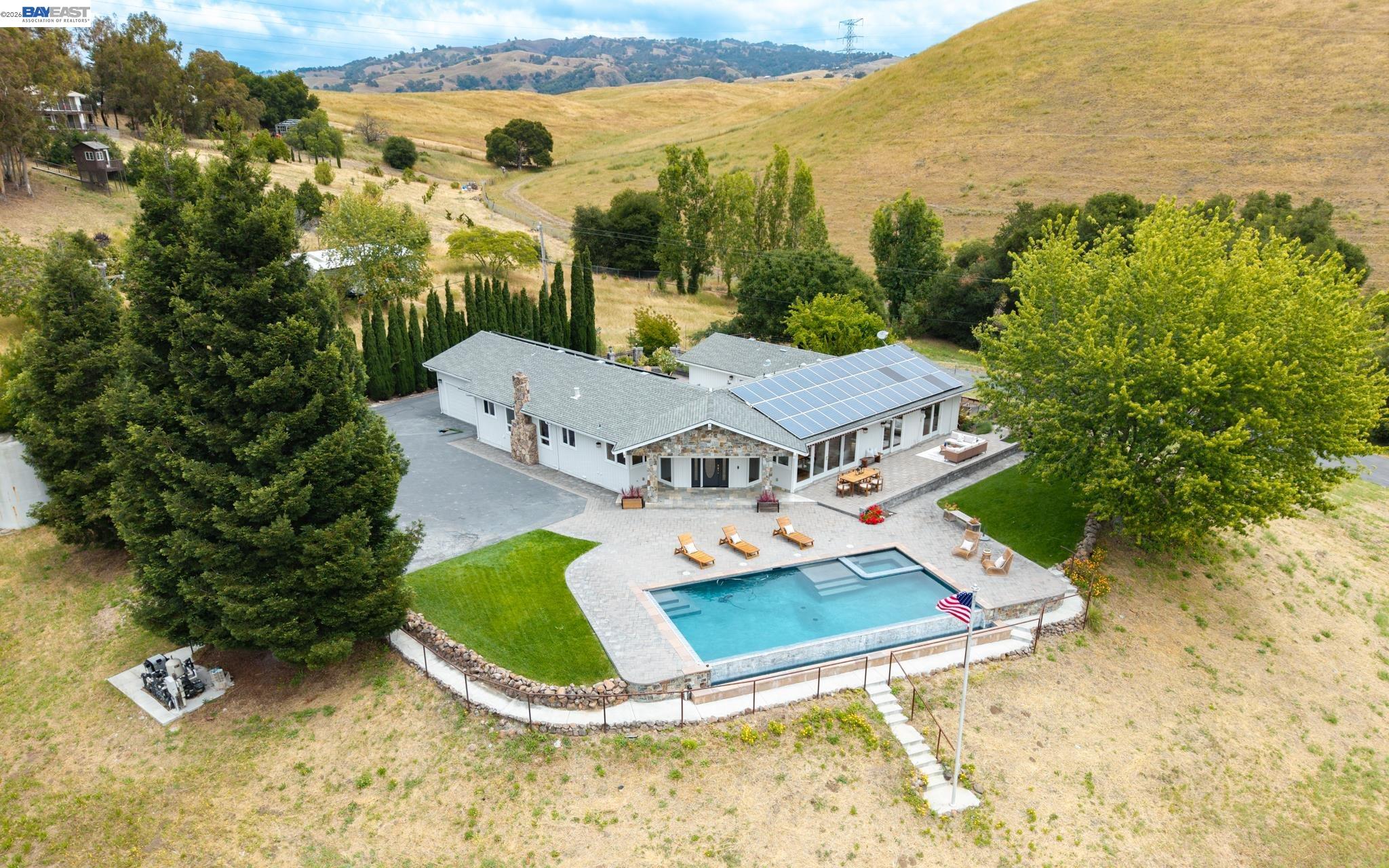 5550 Sweigert Rd