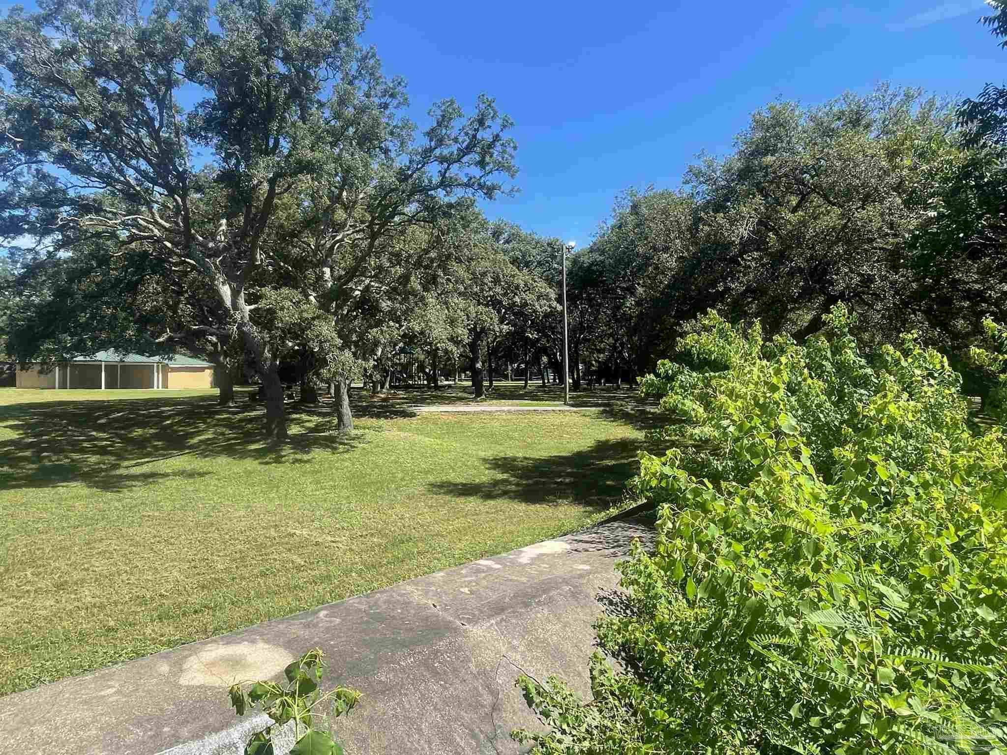 507 Pelham Rd