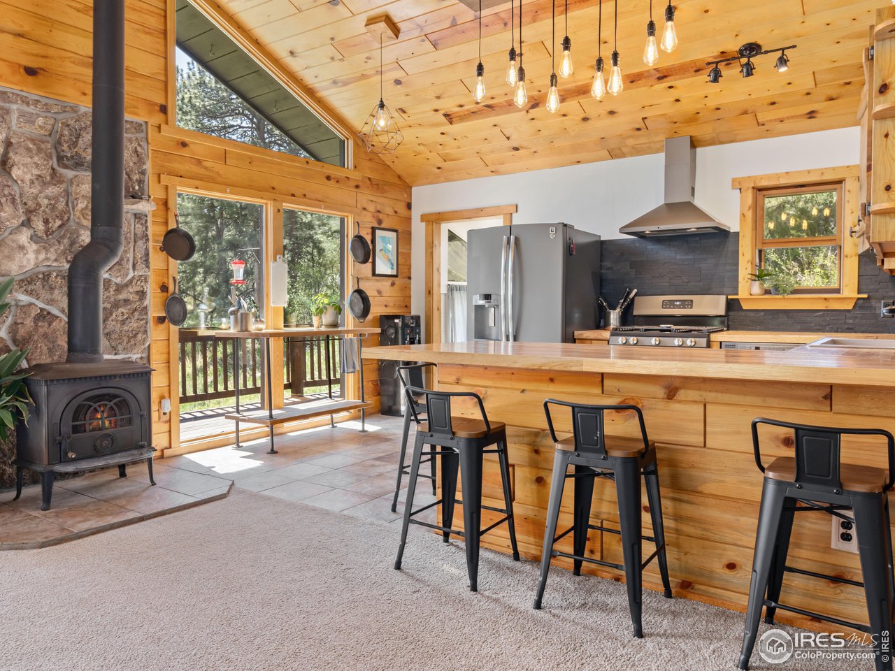 417 Dunraven Glade Rd