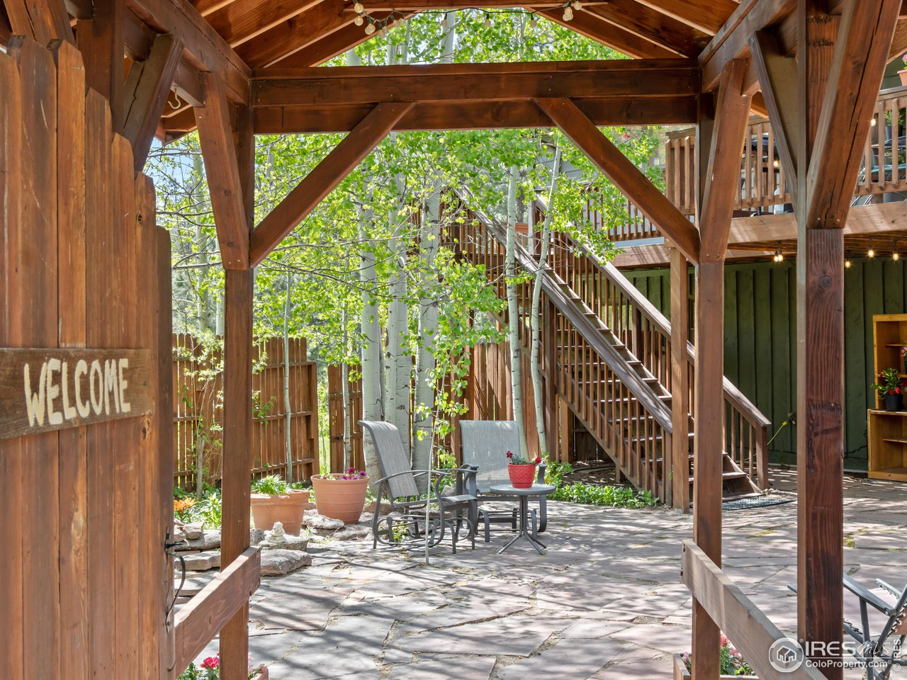 417 Dunraven Glade Rd