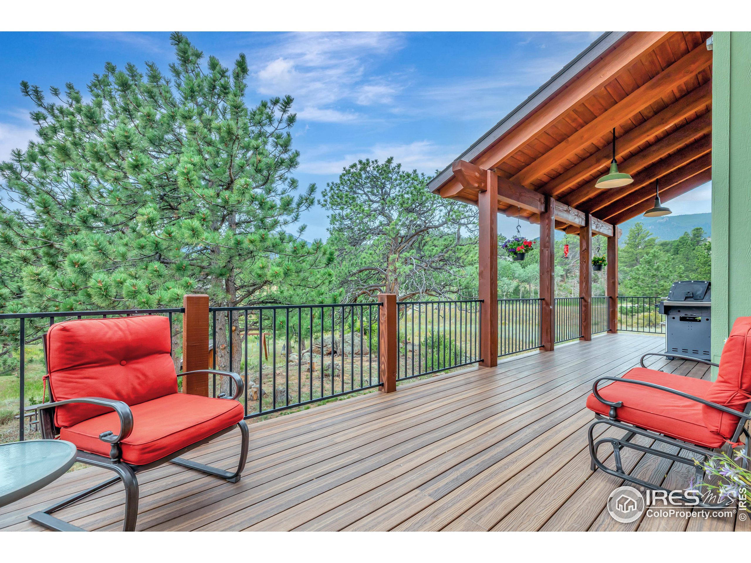 410 Pawnee Ln