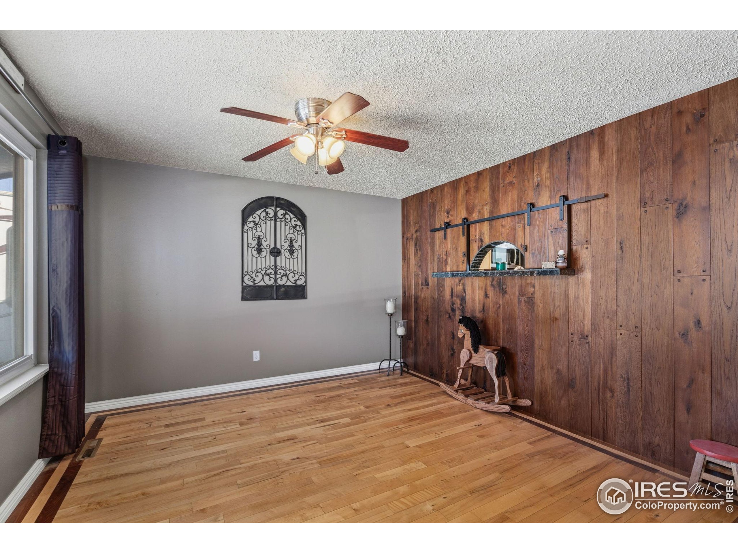 974 S Dotsero Dr Loveland