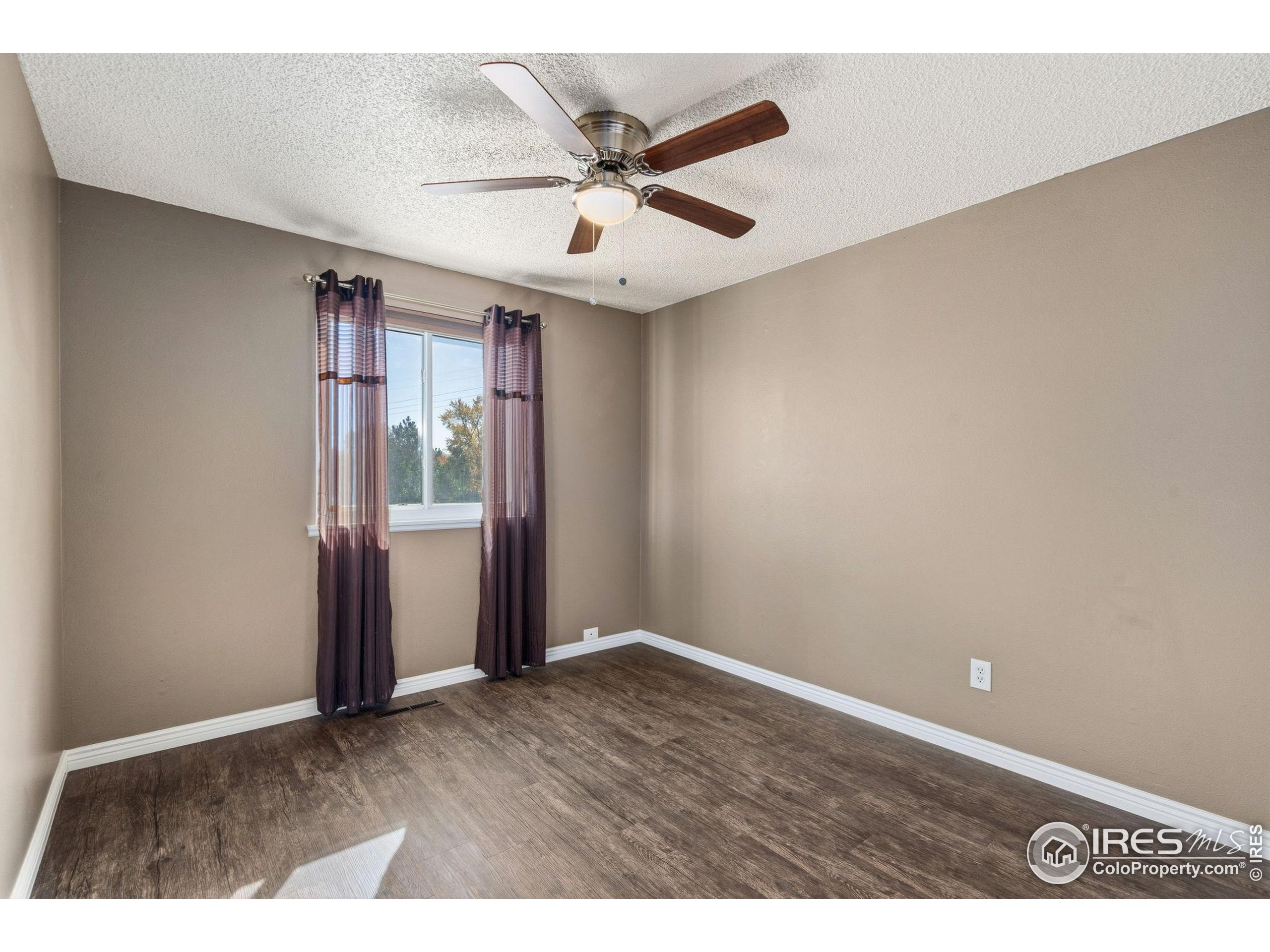 974 S Dotsero Dr Loveland