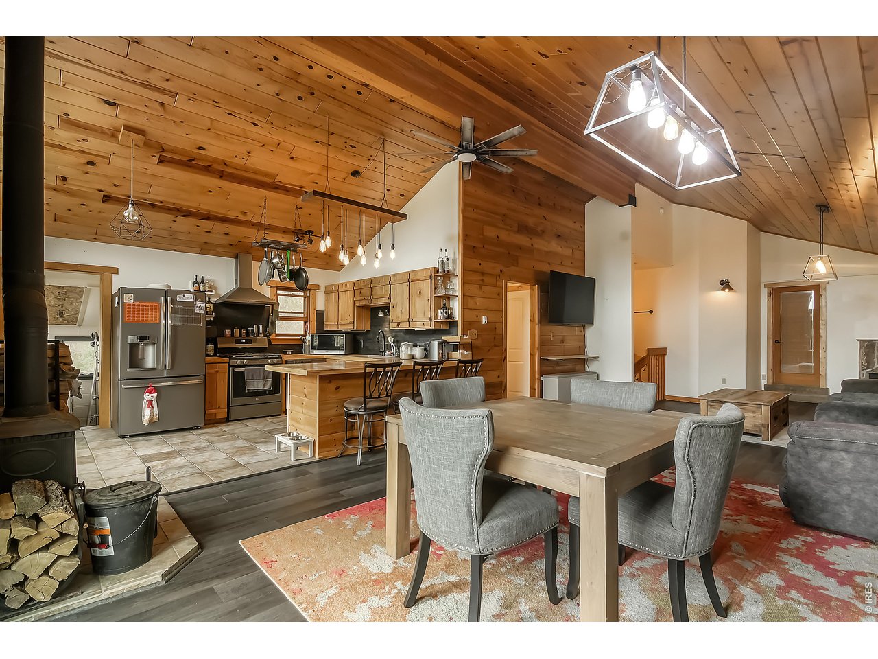 417 Dunraven Glade Rd
