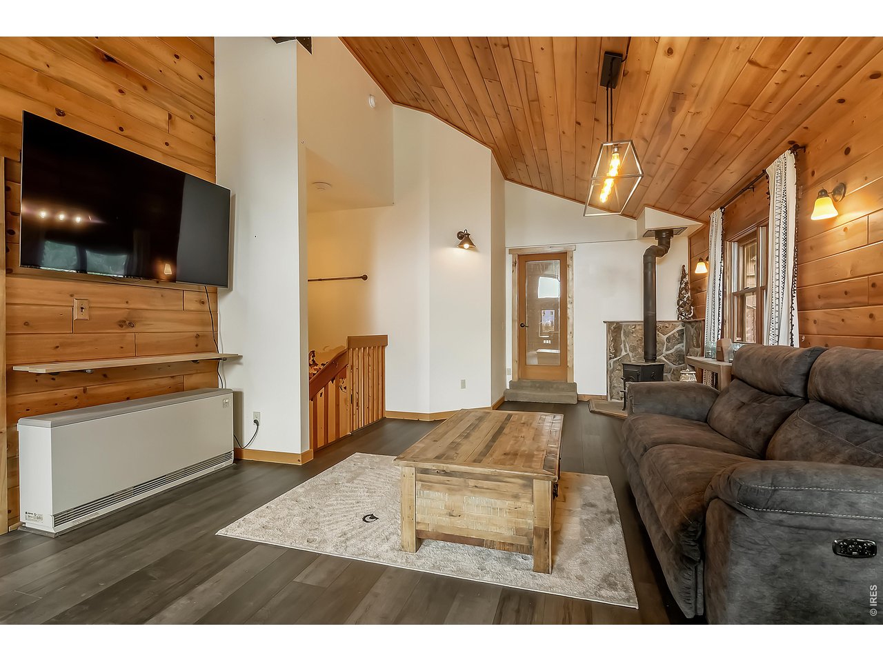 417 Dunraven Glade Rd