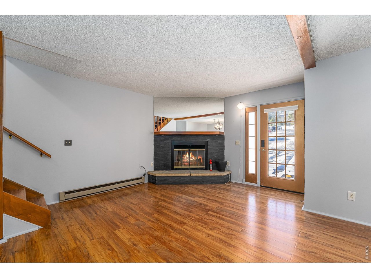 1050 S Saint Vrain Ave E-4