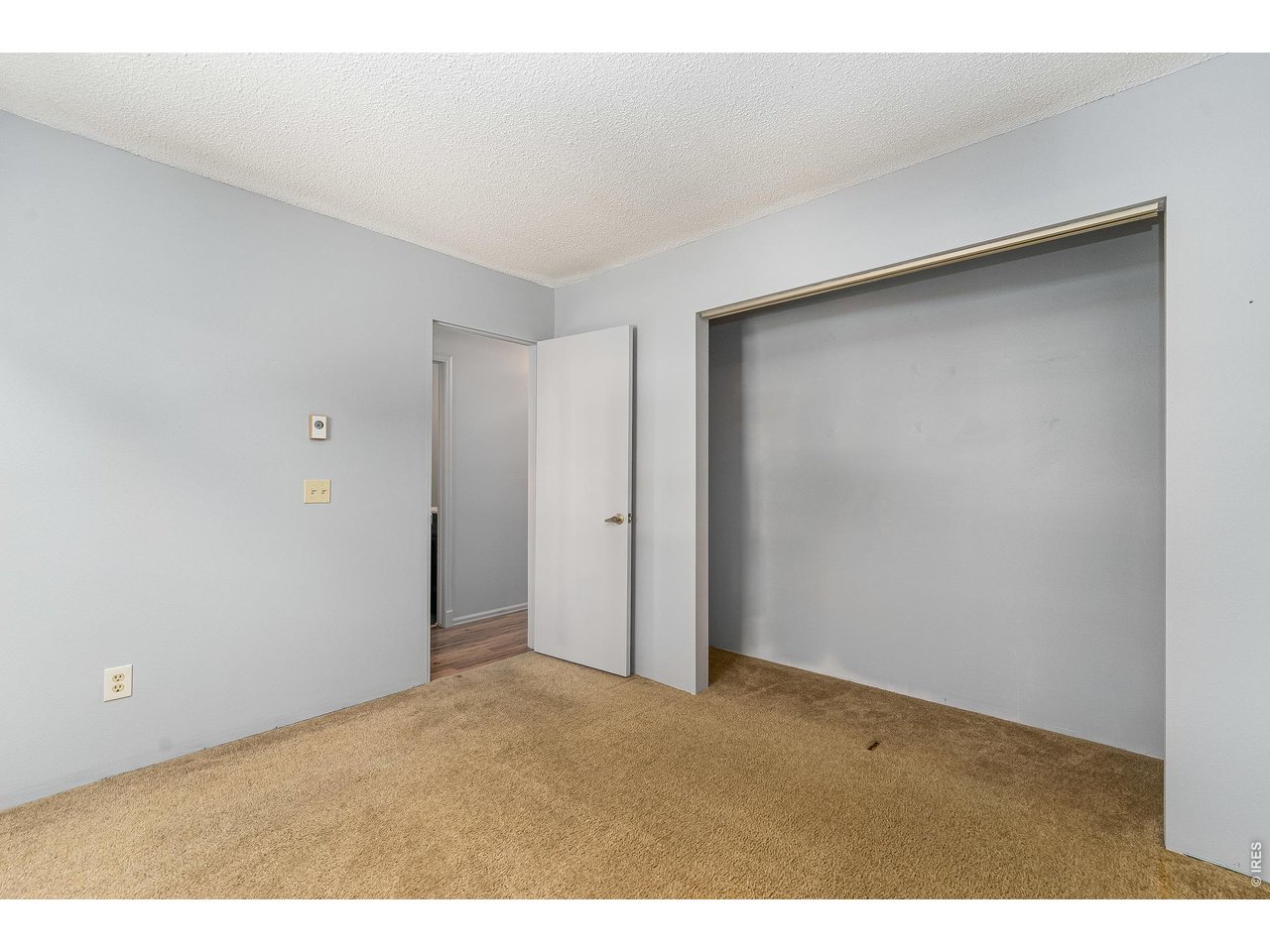 1050 S Saint Vrain Ave E-4