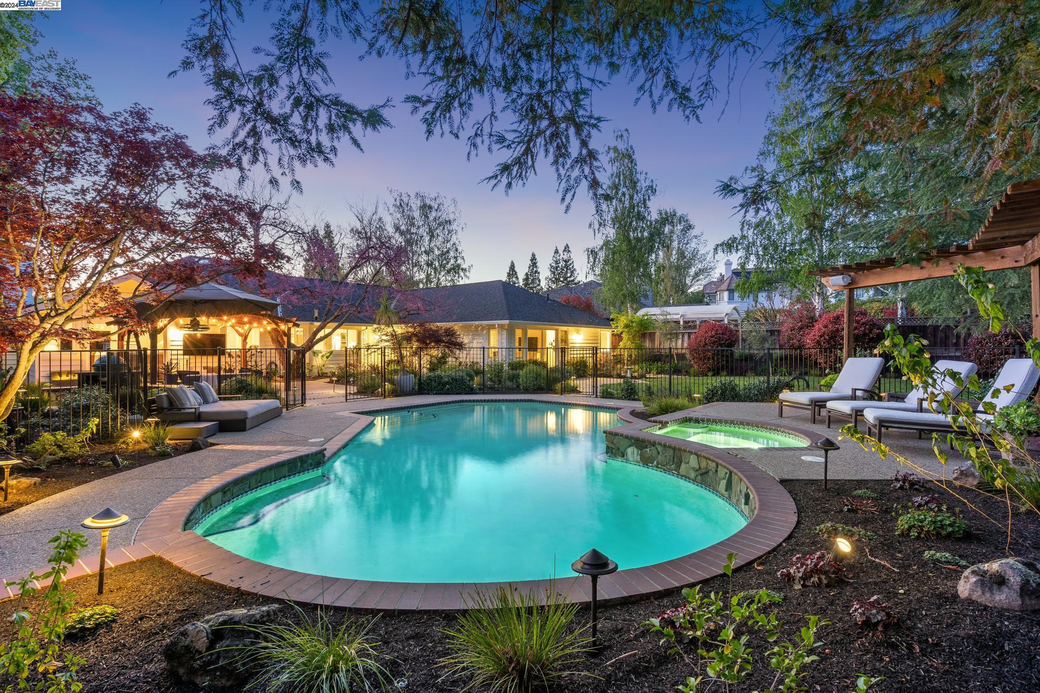 337 Canterbury Court