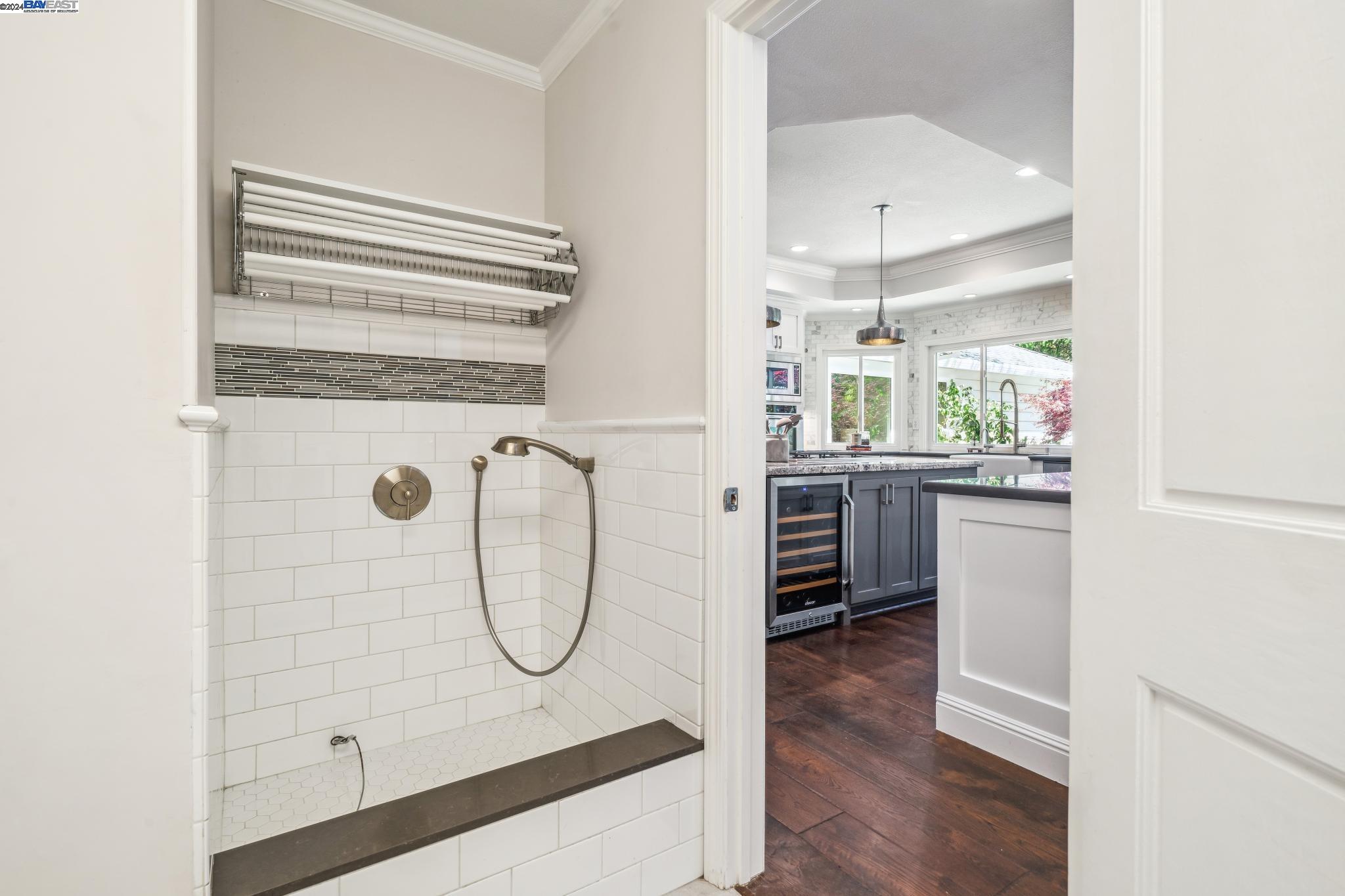 337 Canterbury Court