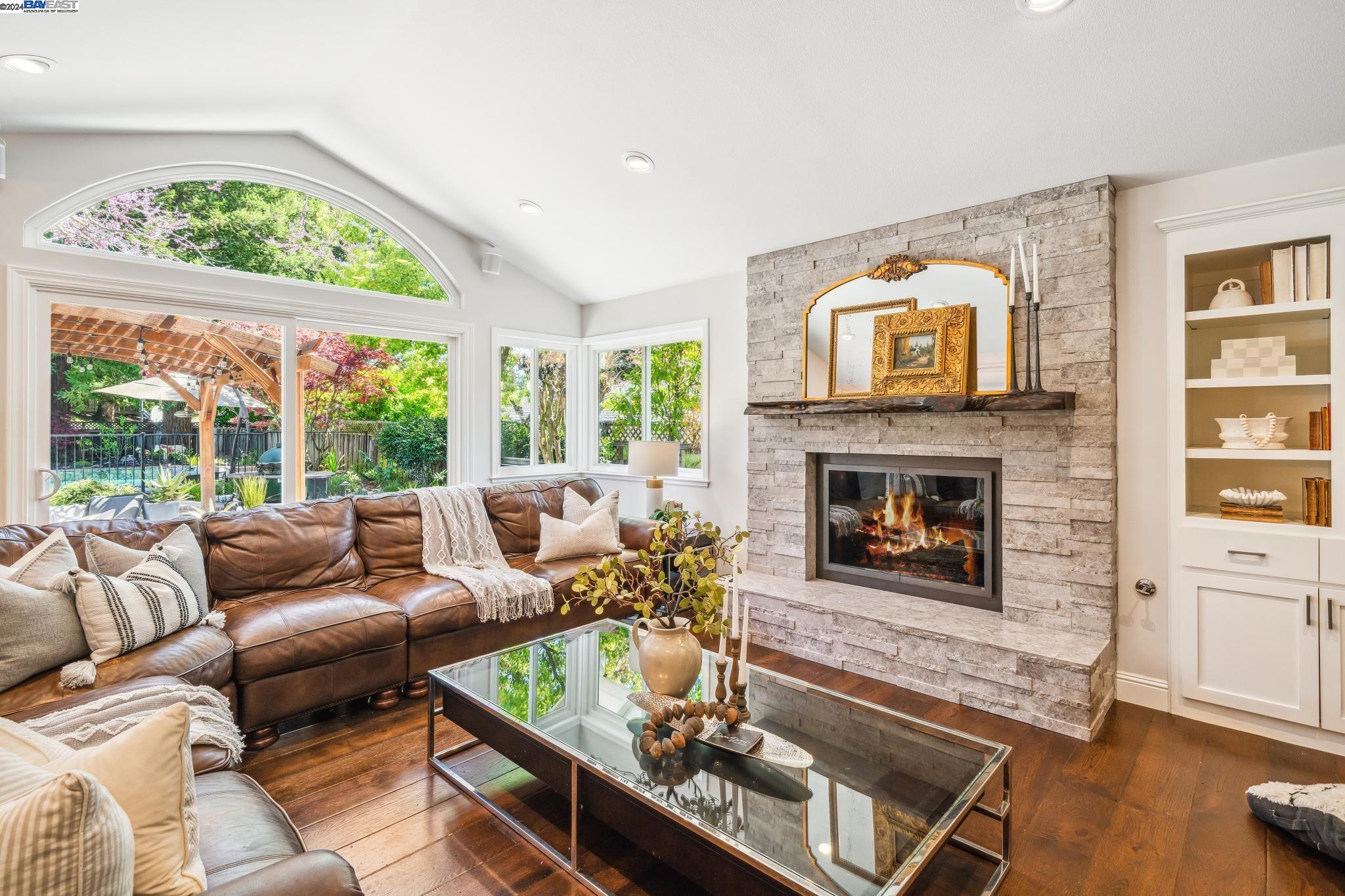 337 Canterbury Court