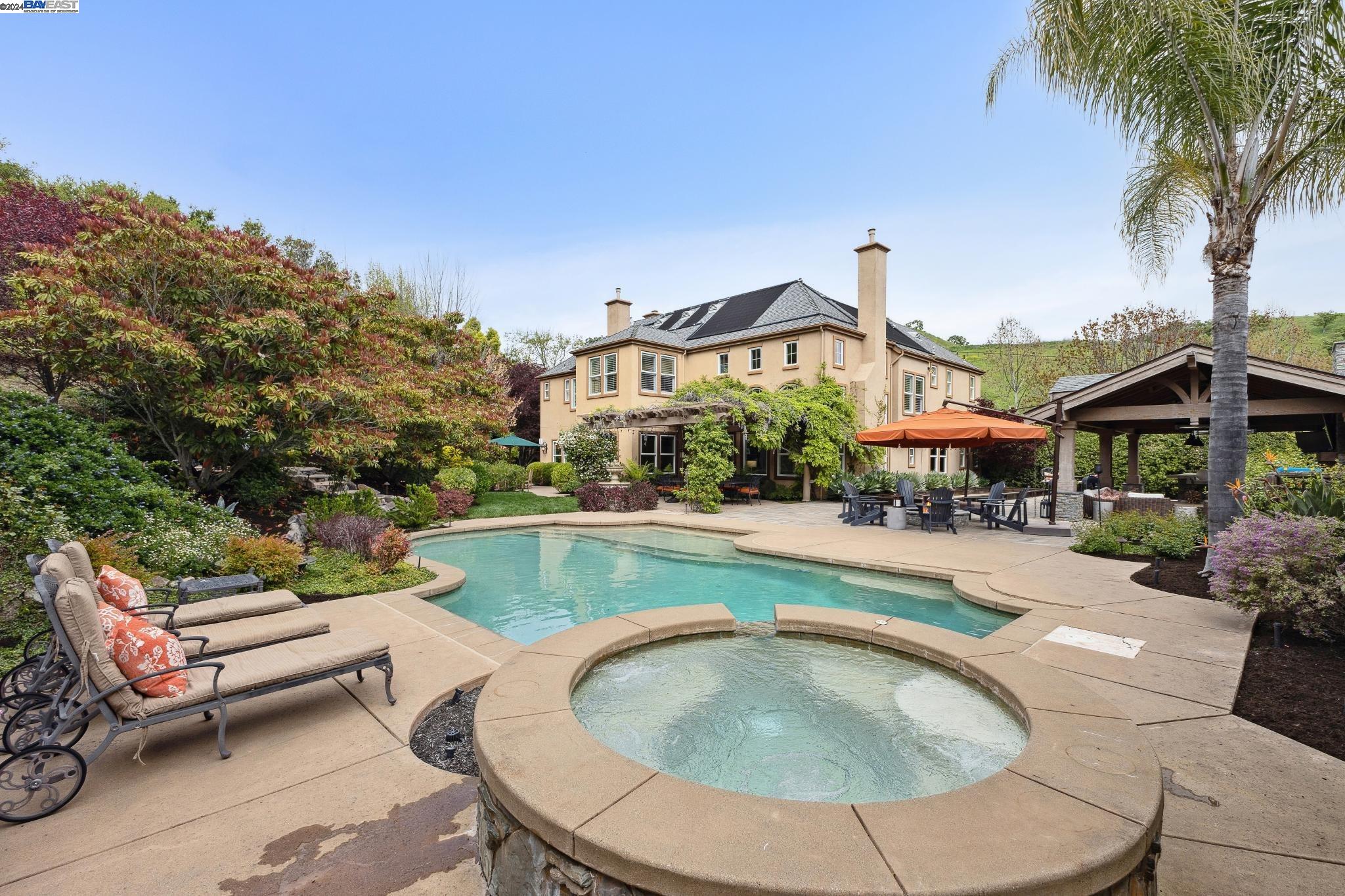 4110 Stone Valley Oaks Dr