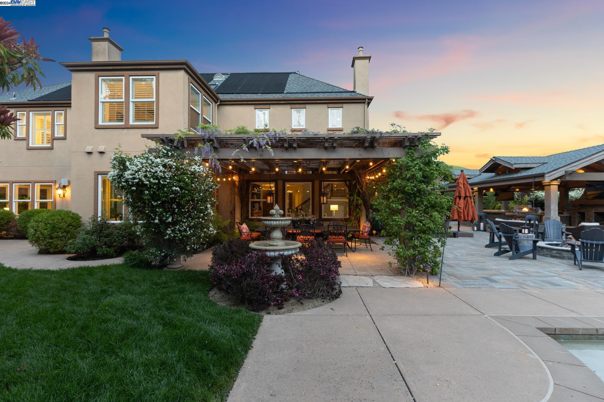 4110 Stone Valley Oaks Dr