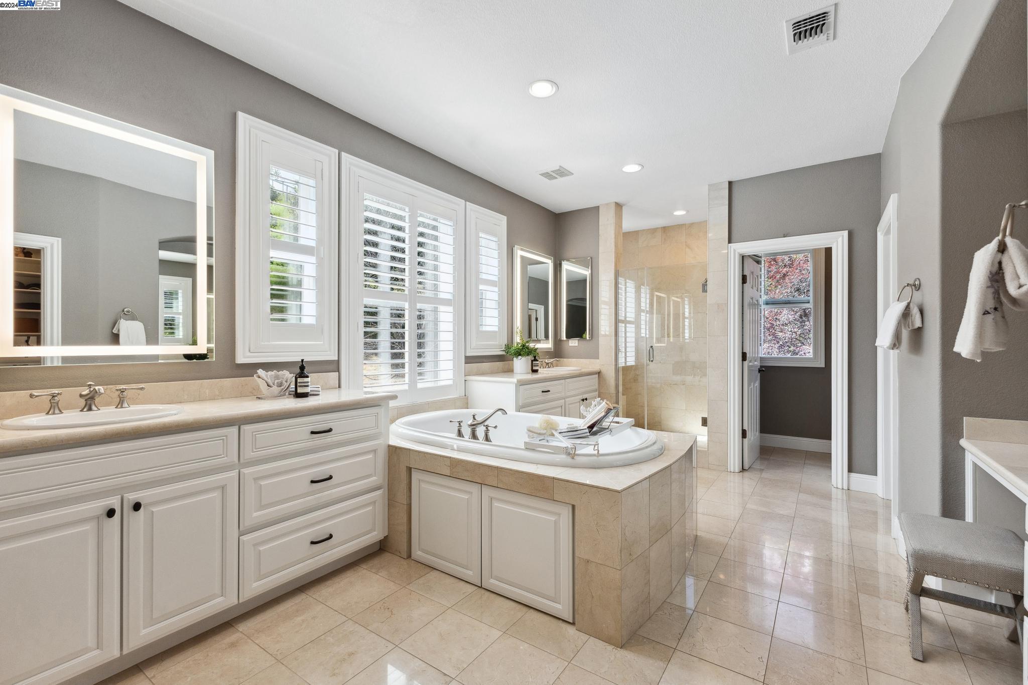 4110 Stone Valley Oaks Dr