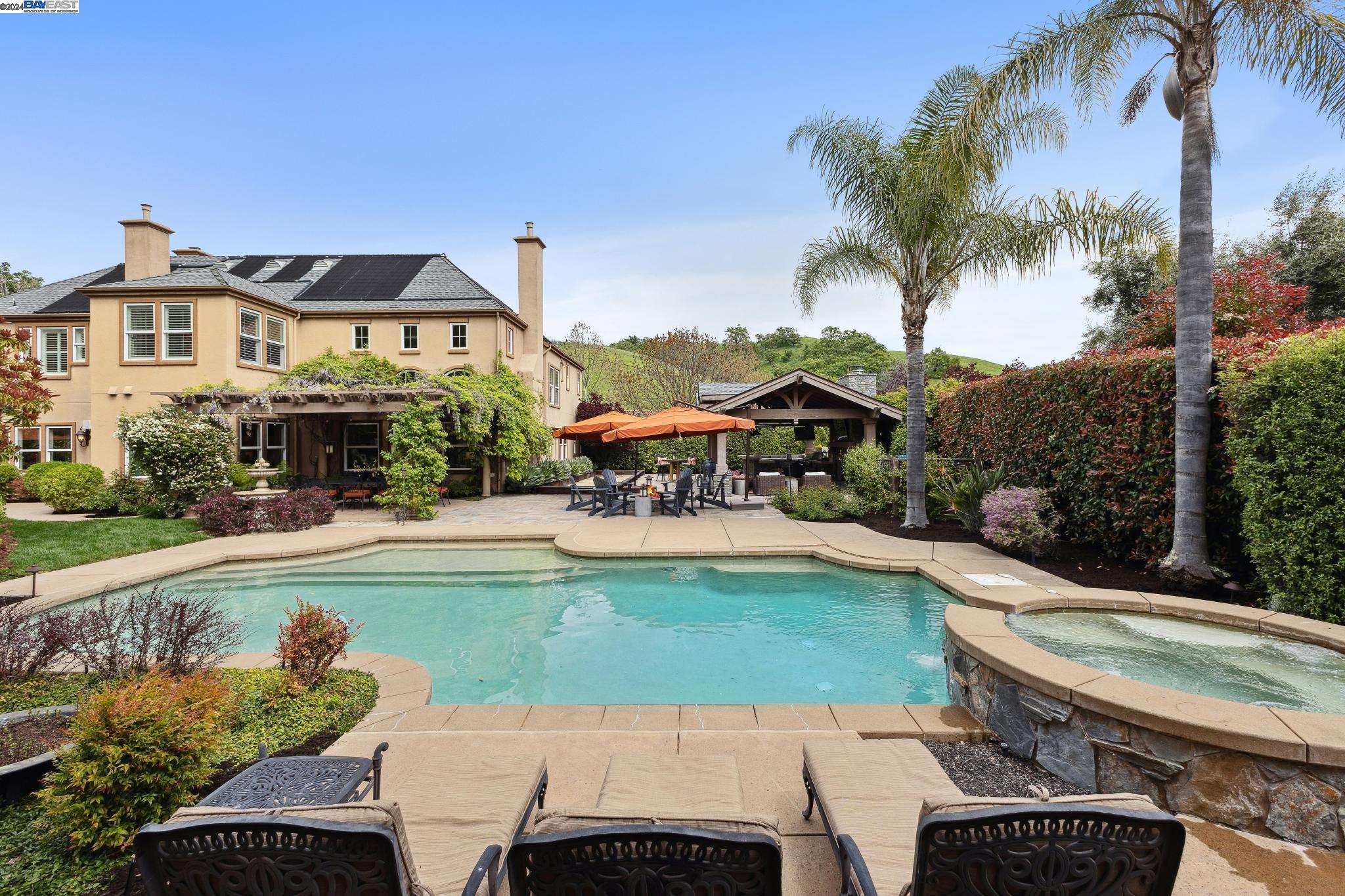 4110 Stone Valley Oaks Dr