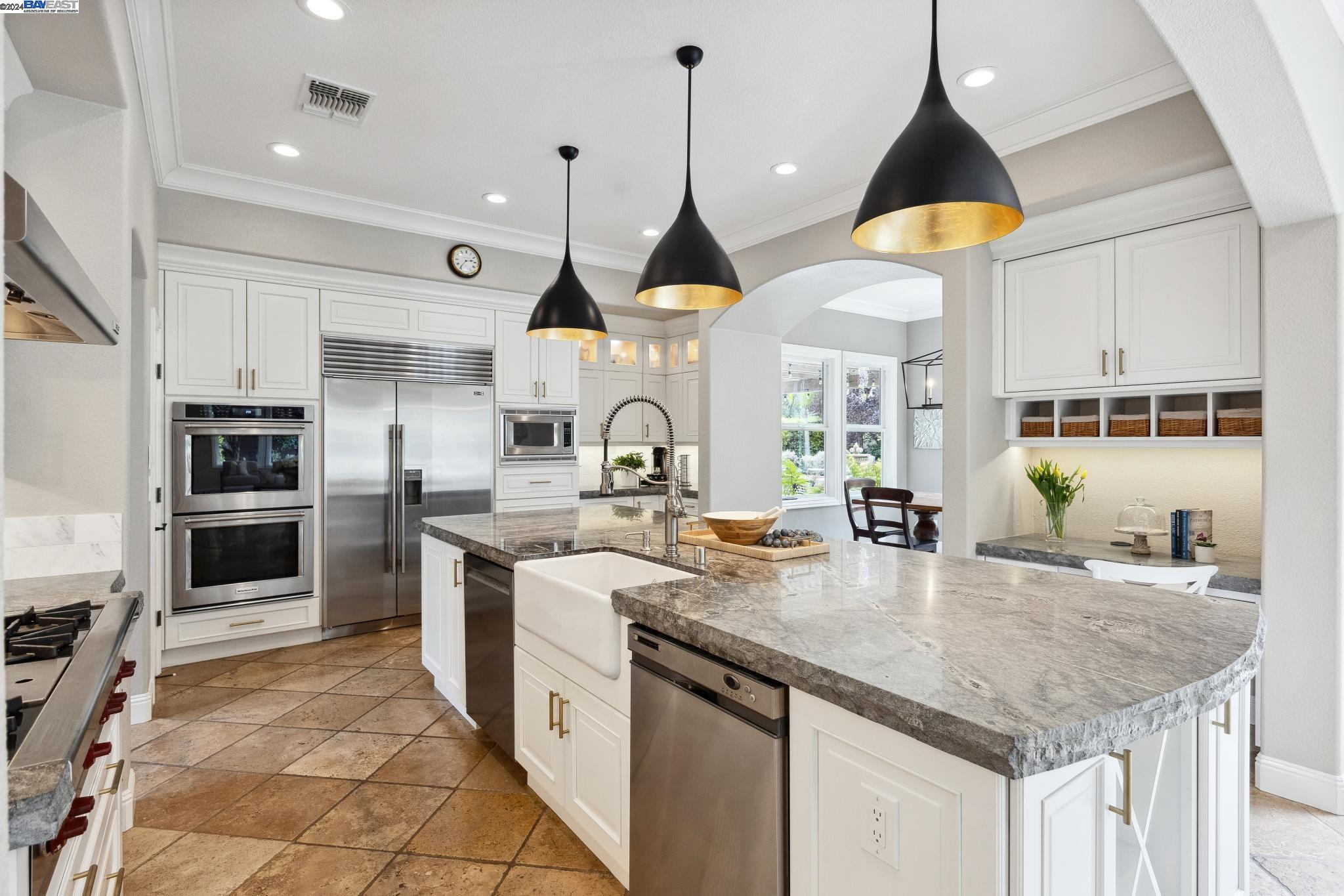 4110 Stone Valley Oaks Dr