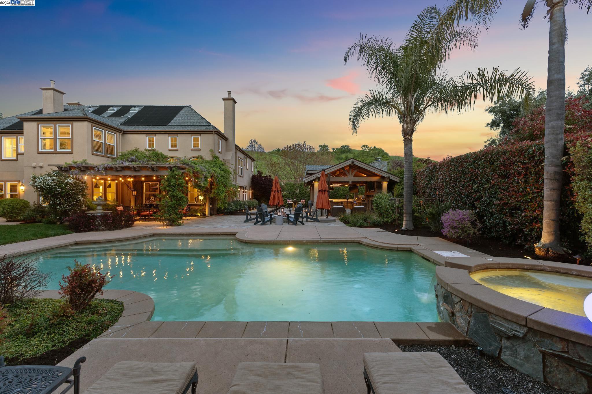 4110 Stone Valley Oaks Dr