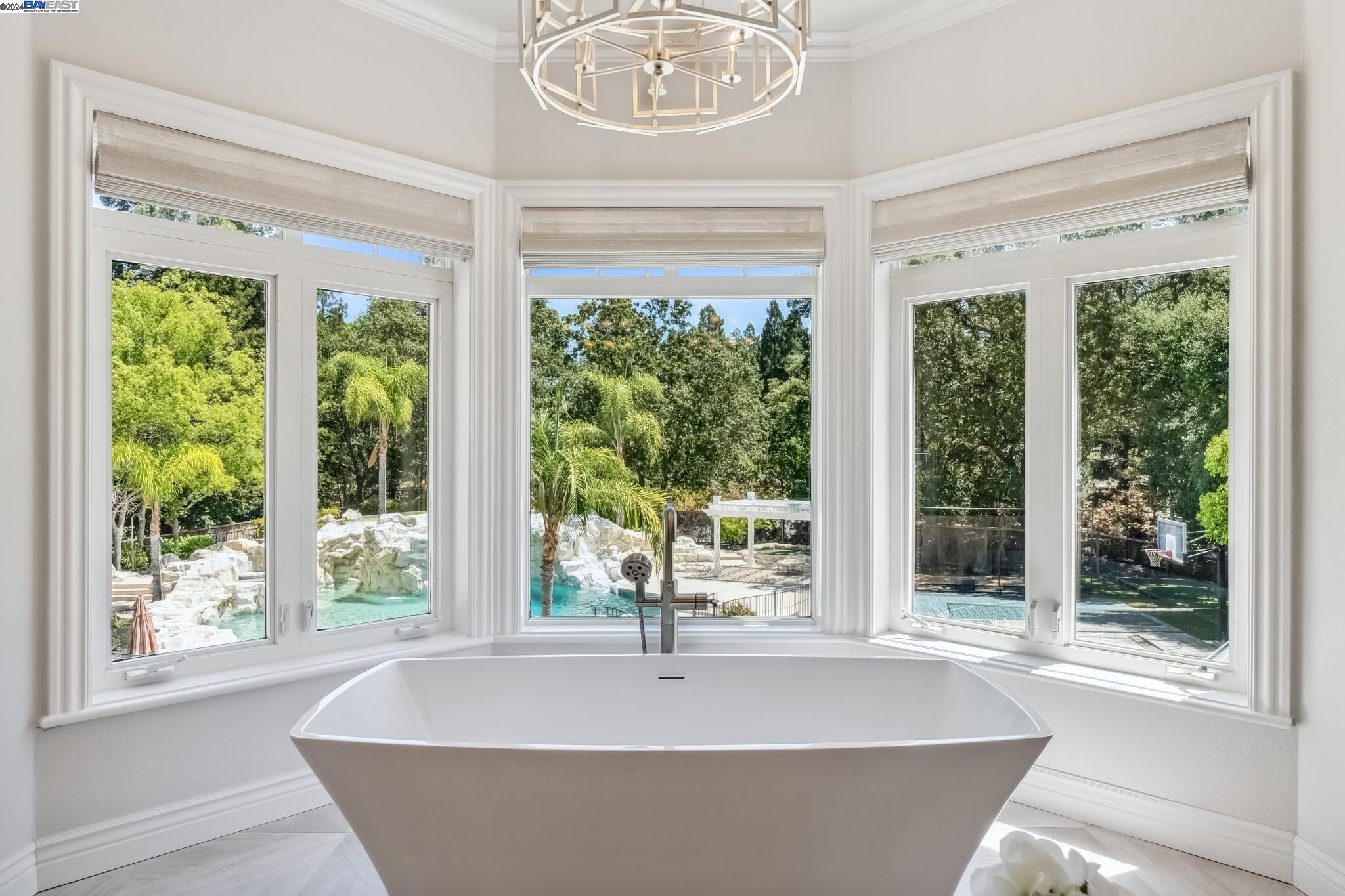 310 Kimberwicke Ct.