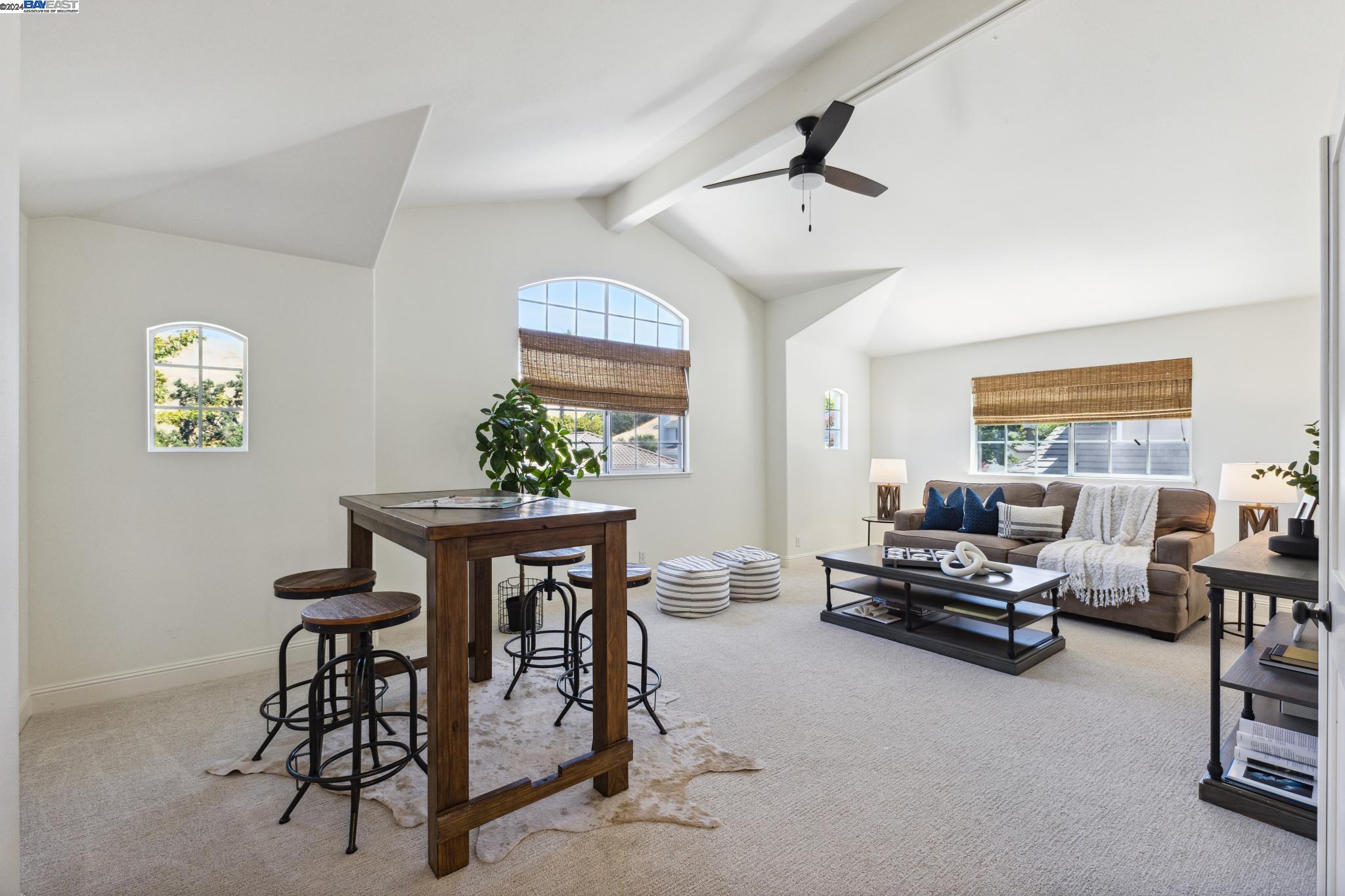 1027 McCauley Rd