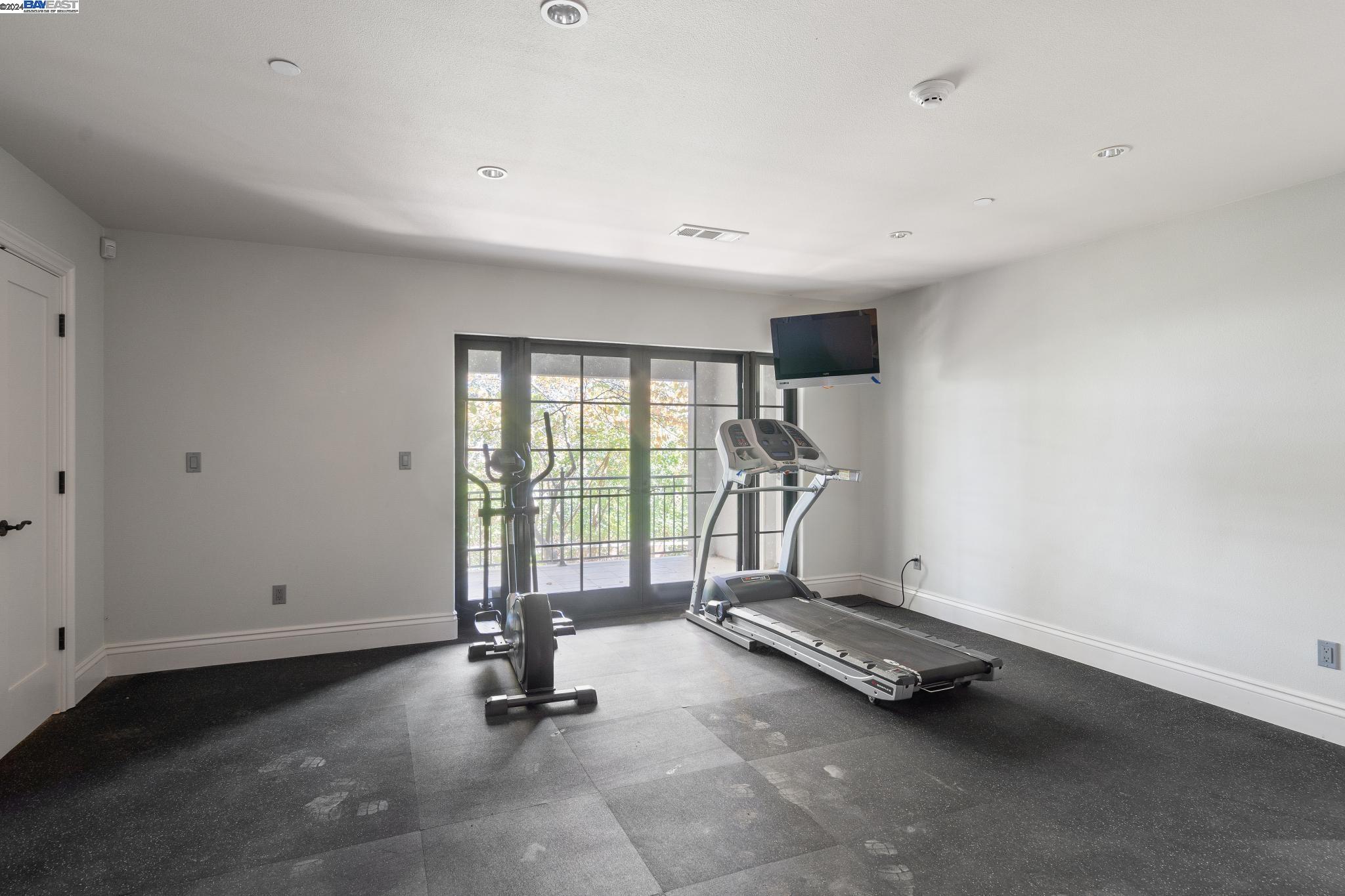 109 Castlewood Drive