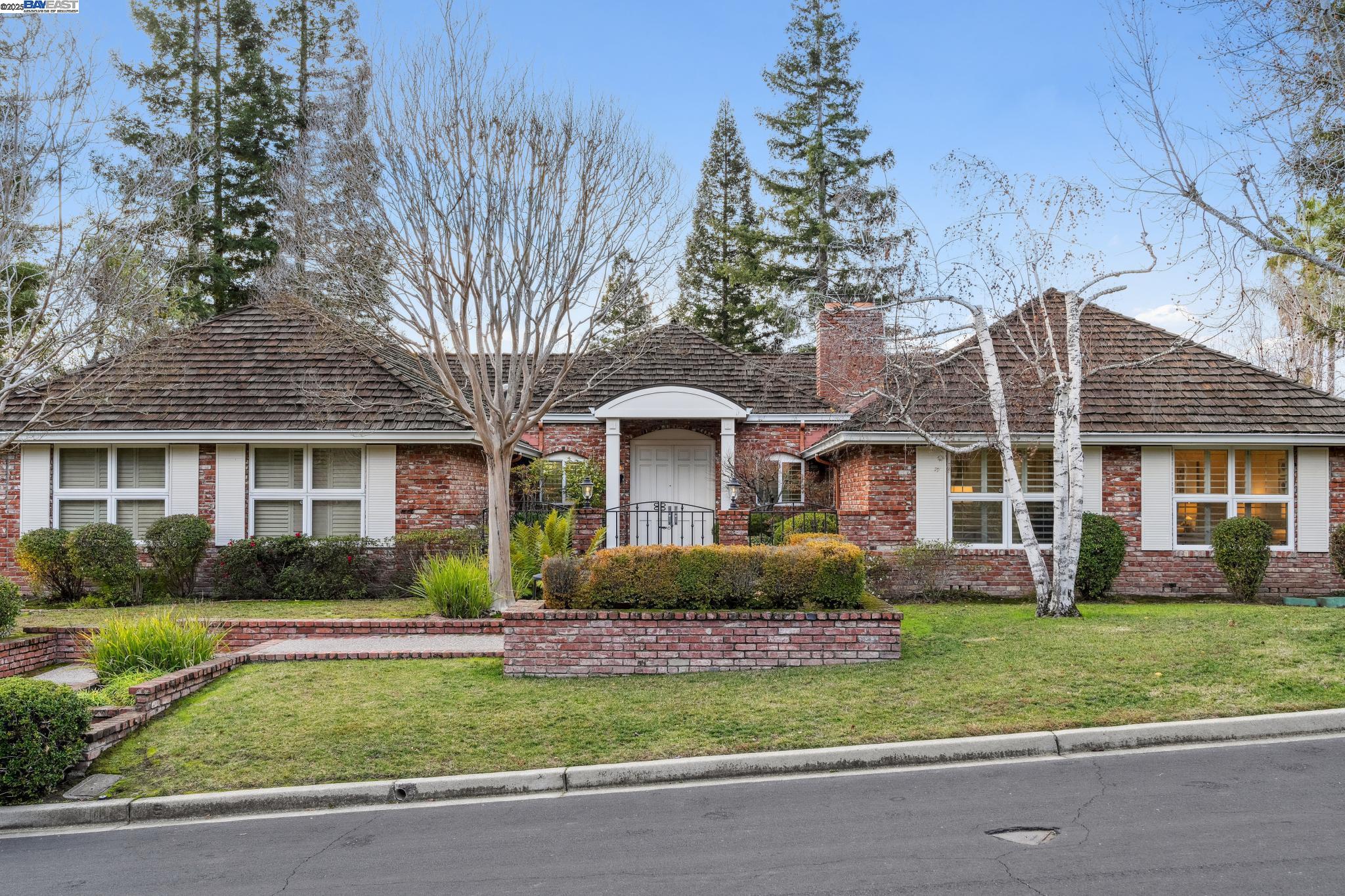 2513 Rolling Hills Ct