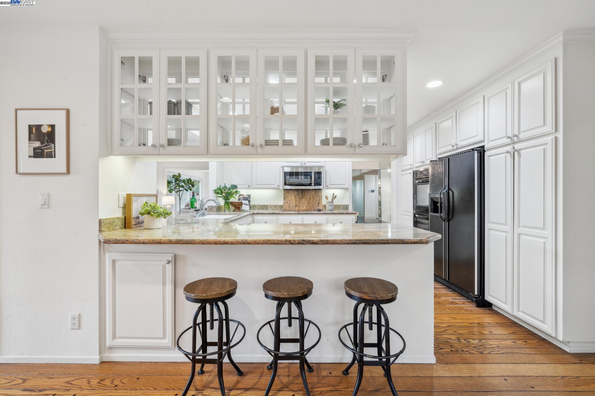 2513 Rolling Hills Ct