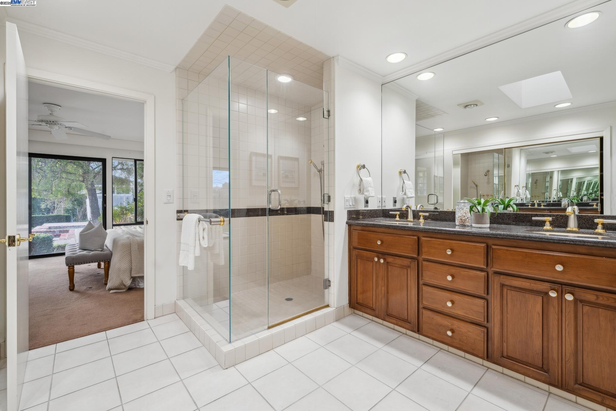 2513 Rolling Hills Ct