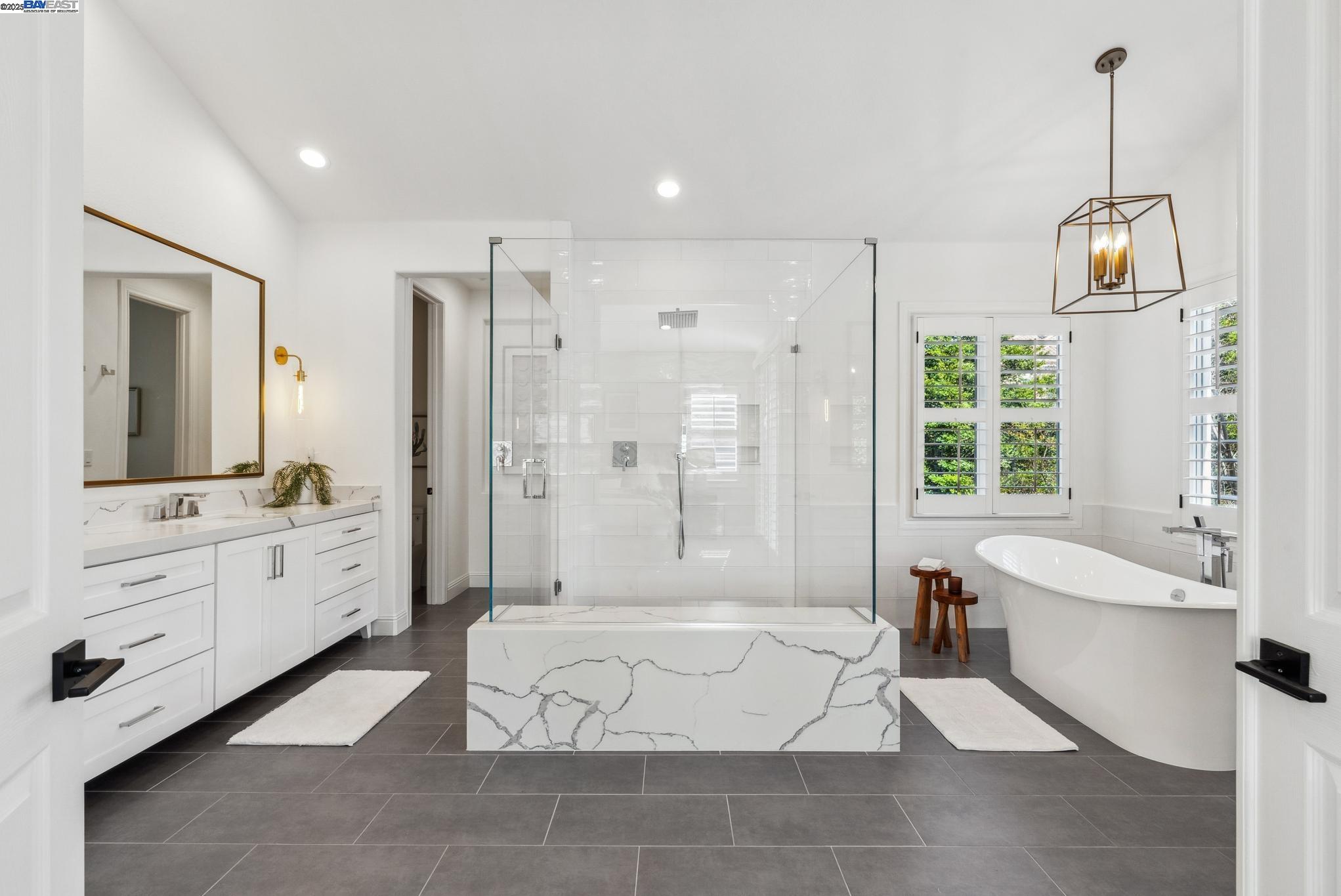 3534 Ashbourne Circle